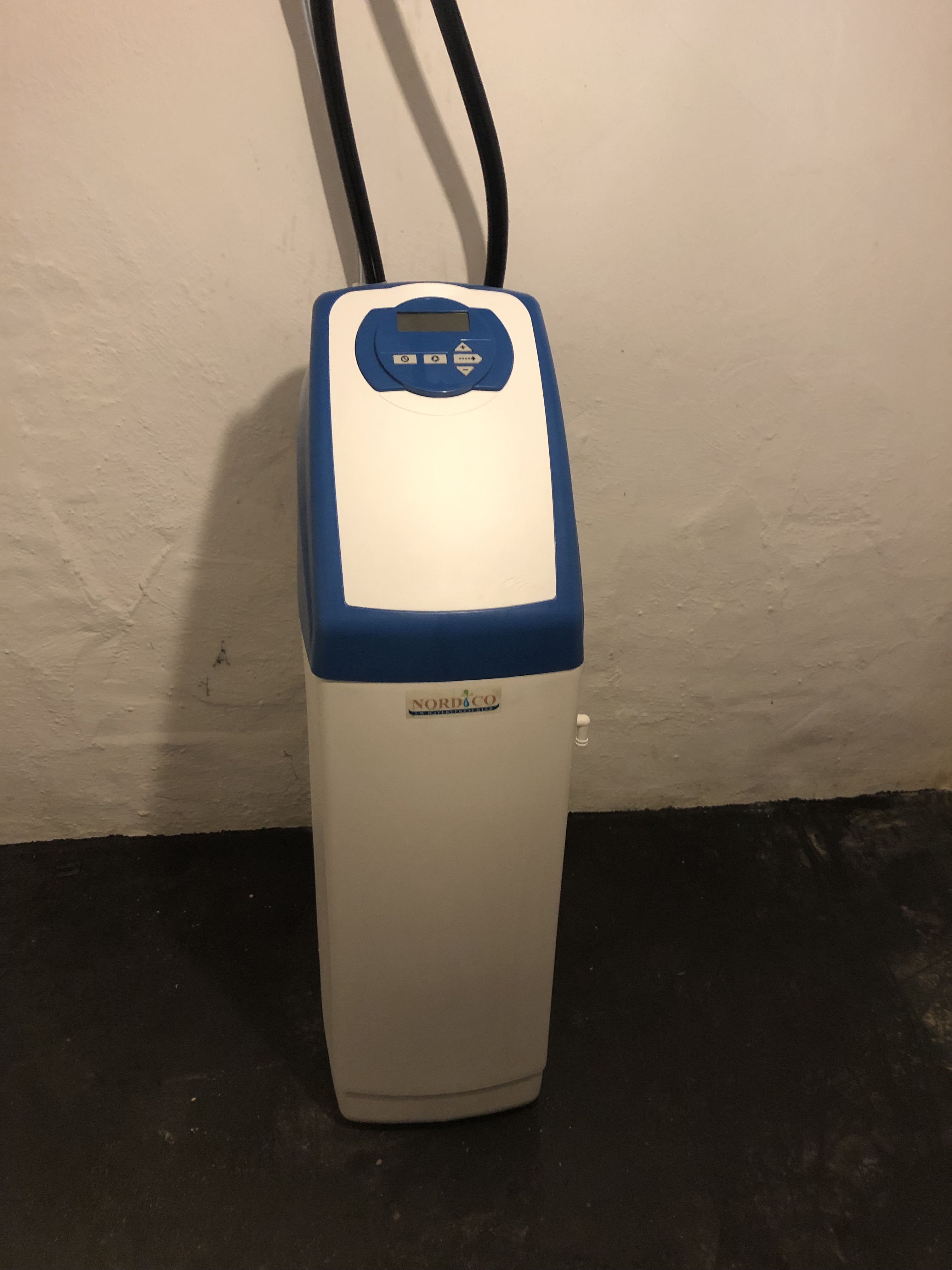 Leveren en plaatsen waterontharder in Ravels